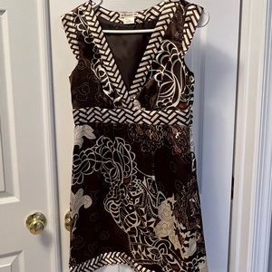Sleeveless brown floral dress, size S